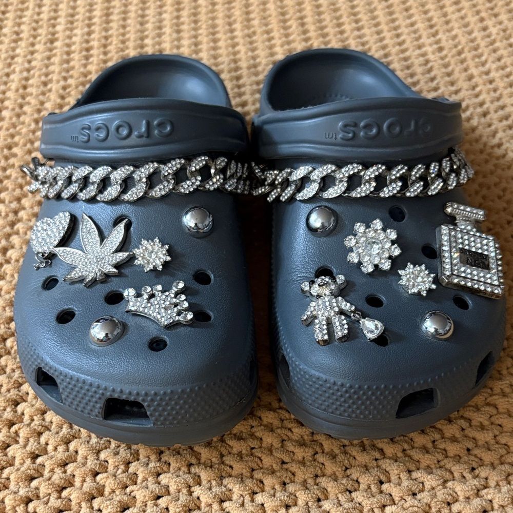Grey CROCS Bling and Silver Embellishments size 6 W